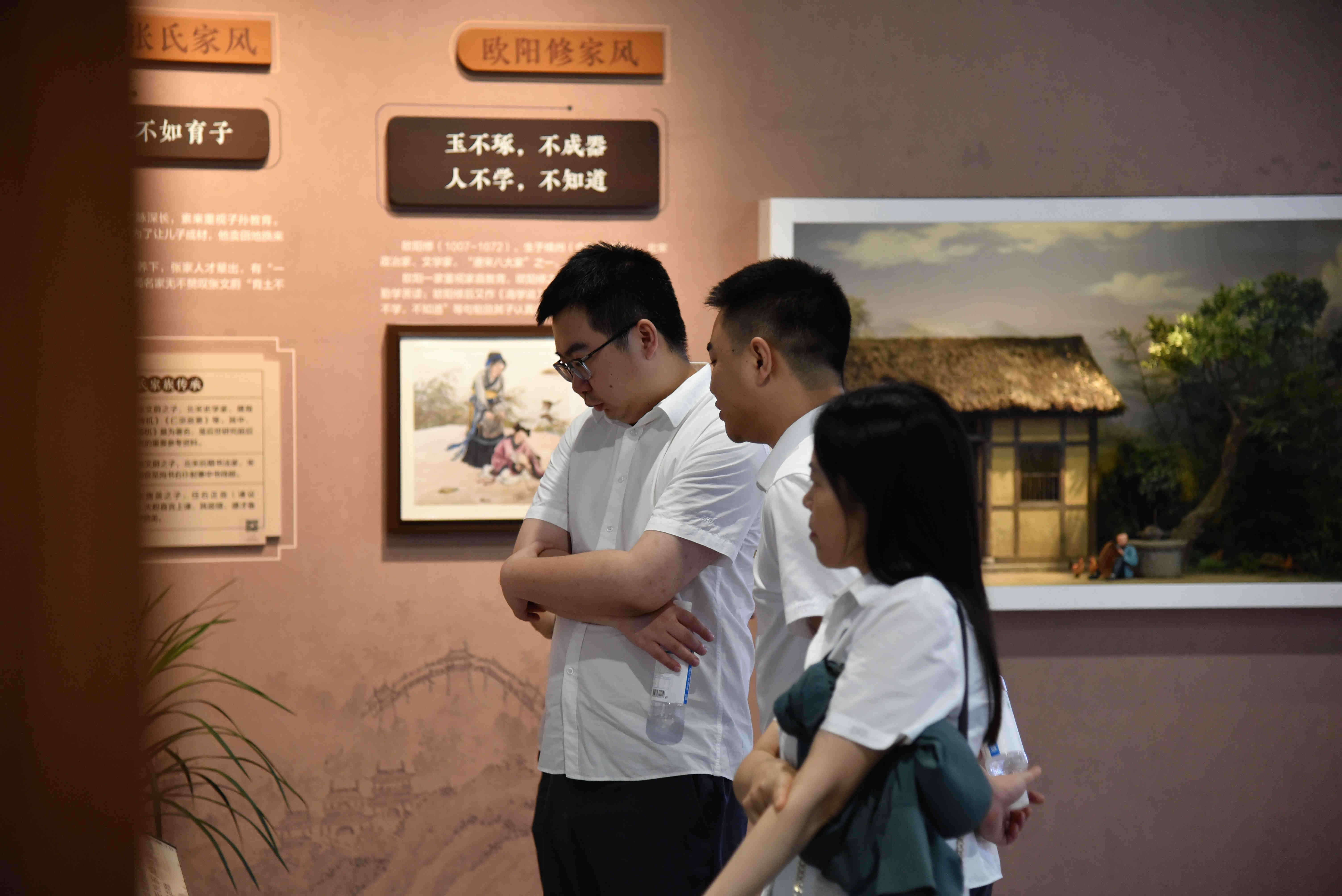 1688119999663310.jpg 1688119999663310.jpg